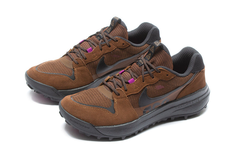 Nike ACG Lowcate