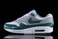 Air Max 1 LV8