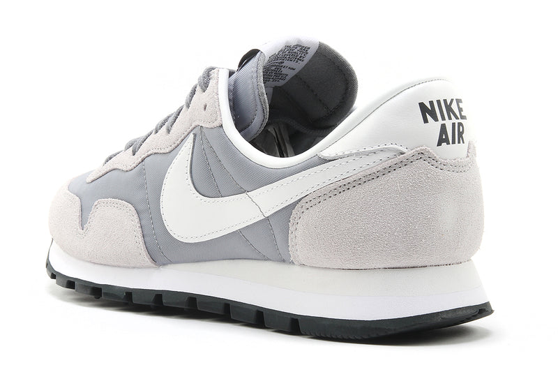 Air Pegasus 83 Premium