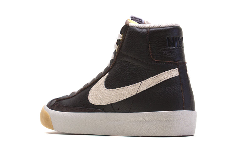 Nike Blazer Mid '77 VNTG Velvet Brown Light Orewood Brown