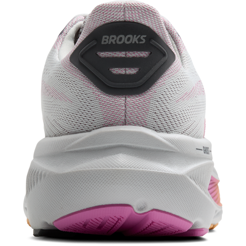 Brooks Ghost 17 by Brooks