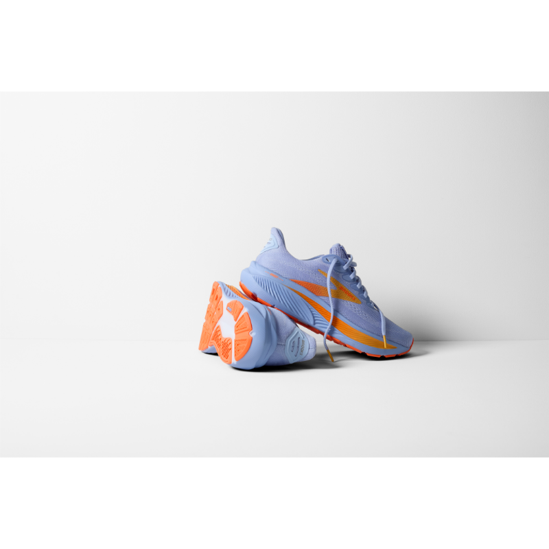 Brooks Ghost 17 by Brooks