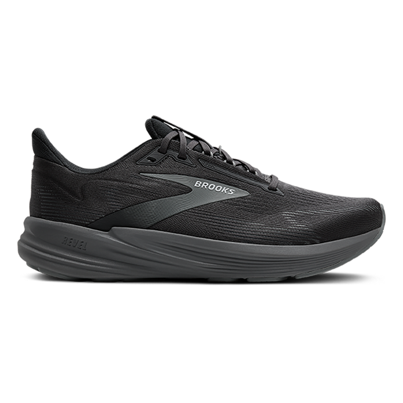 Brooks Revel 8