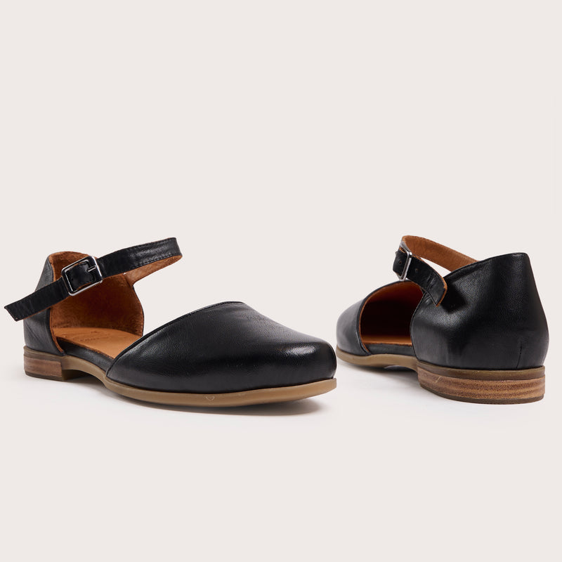 Coles - Black