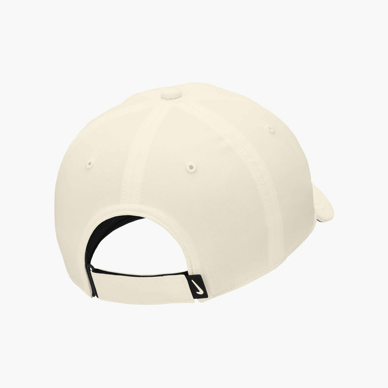 Dri-FIT Club Structured Swoosh Cap in Sail/Black