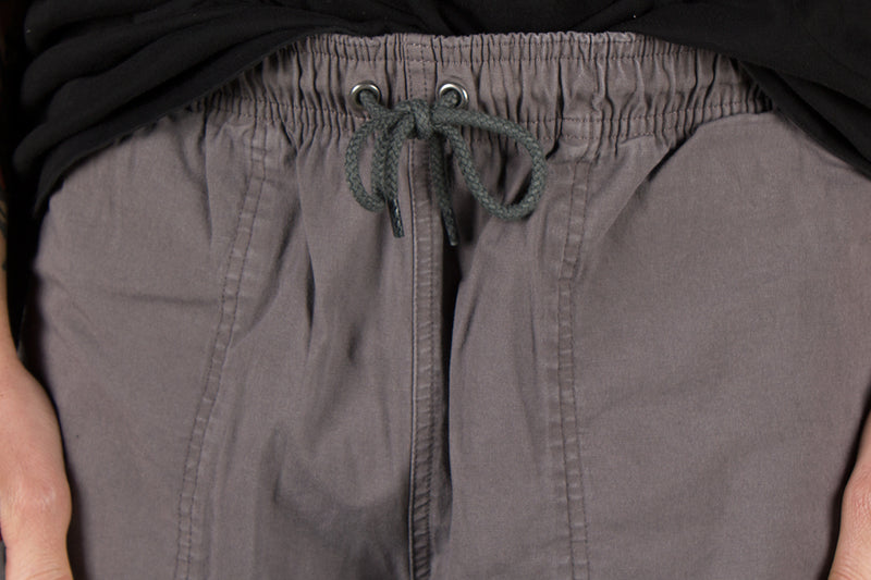 Filson Dry Falls Short Charcoal