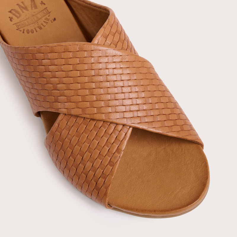 Hampton - Tan - DNA Footwear