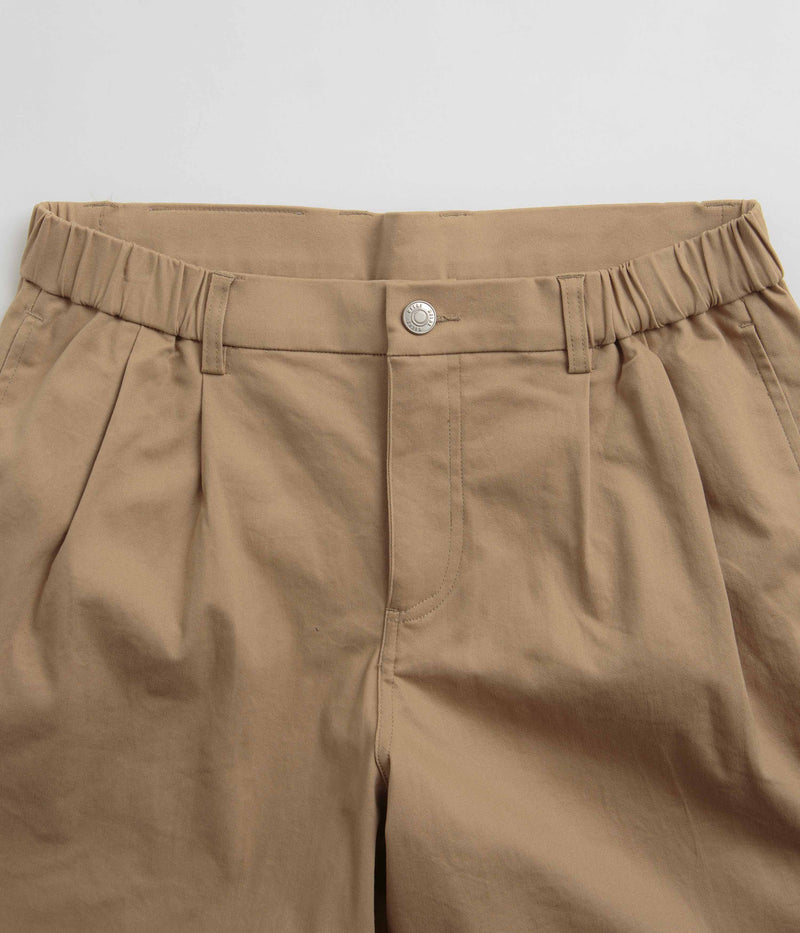 Helas Classic Pince Shorts in Beige