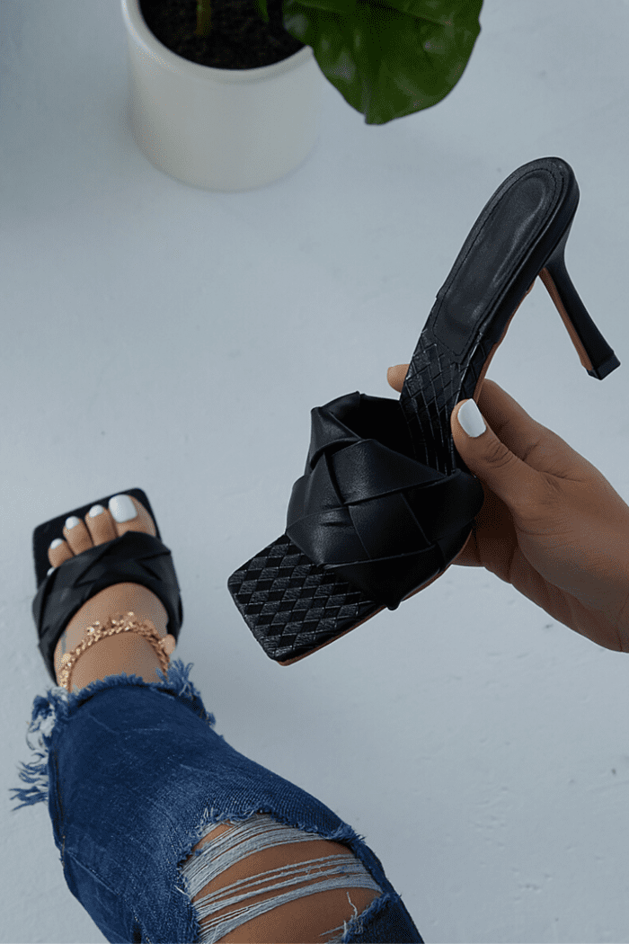 Leasa-01 Mule Heel Sandal