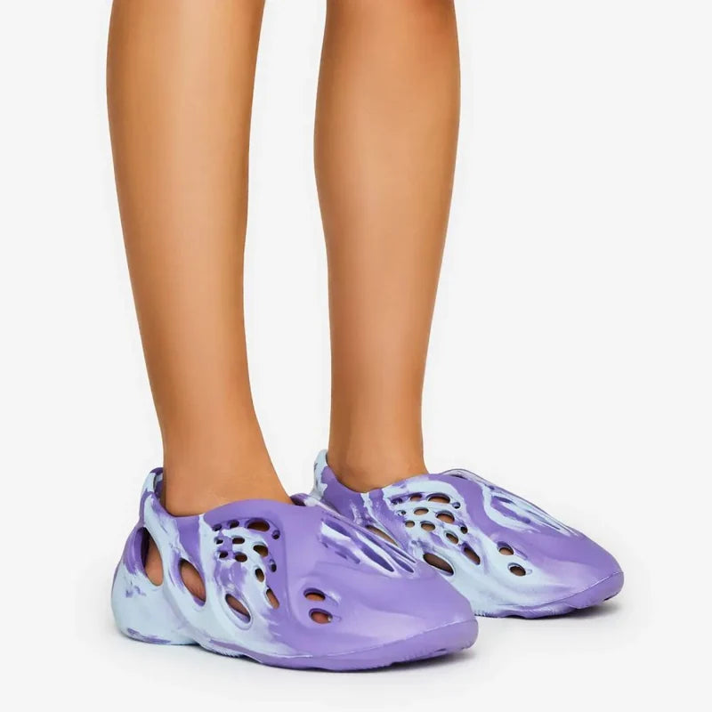Lemonade Super-Bass Cut Our Detail Slip On Sandals