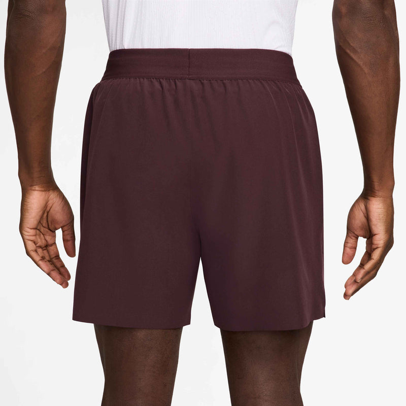 Men's Court Advantage Dri-FIT 6" Tennis Shorts in Burgundy Crush/White