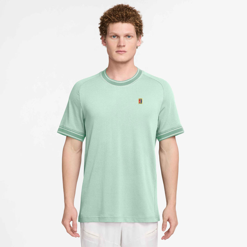 Men's Court Heritage Short-Sleeve Tennis Top in Barely Green