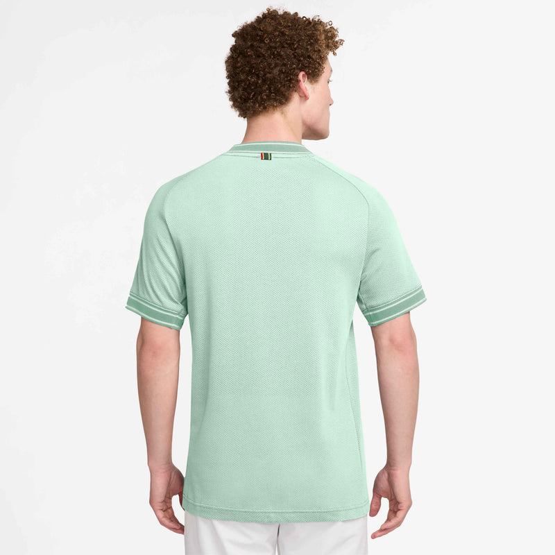 Men's Court Heritage Short-Sleeve Tennis Top in Barely Green
