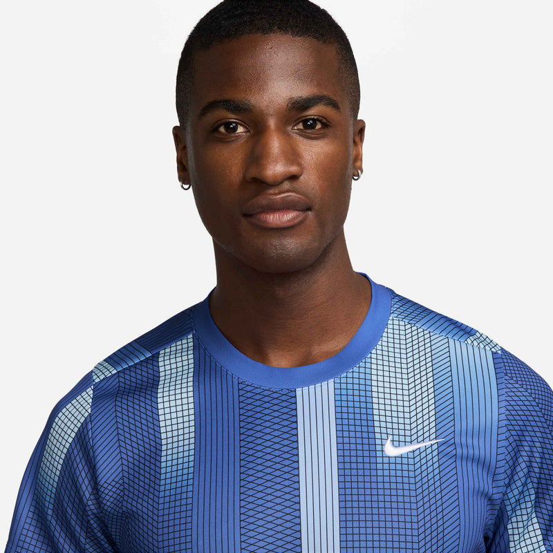Men's Court Victory Dri-FIT Tennis Top in Comet Blue/White
