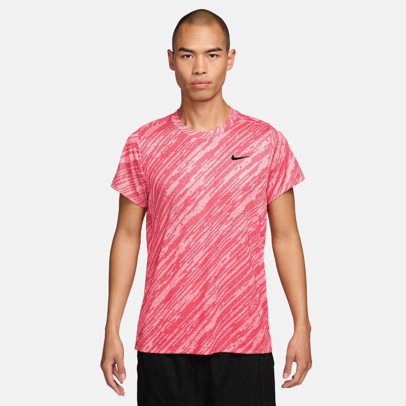 Men's Court Victory Printed Tee in Pink Foam/Black