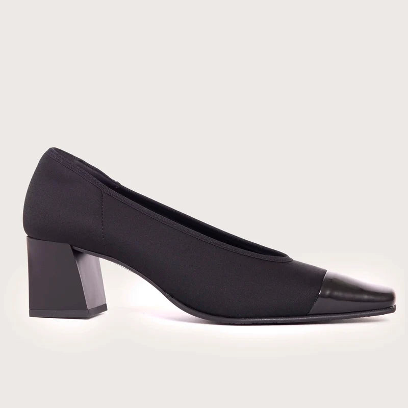 Barrett- Black/Black - DNA Footwear