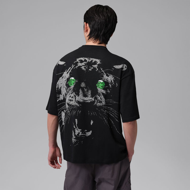 Men's black oversized crewneck T-shirt with large cat graphic on back