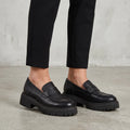 Monterey - Black