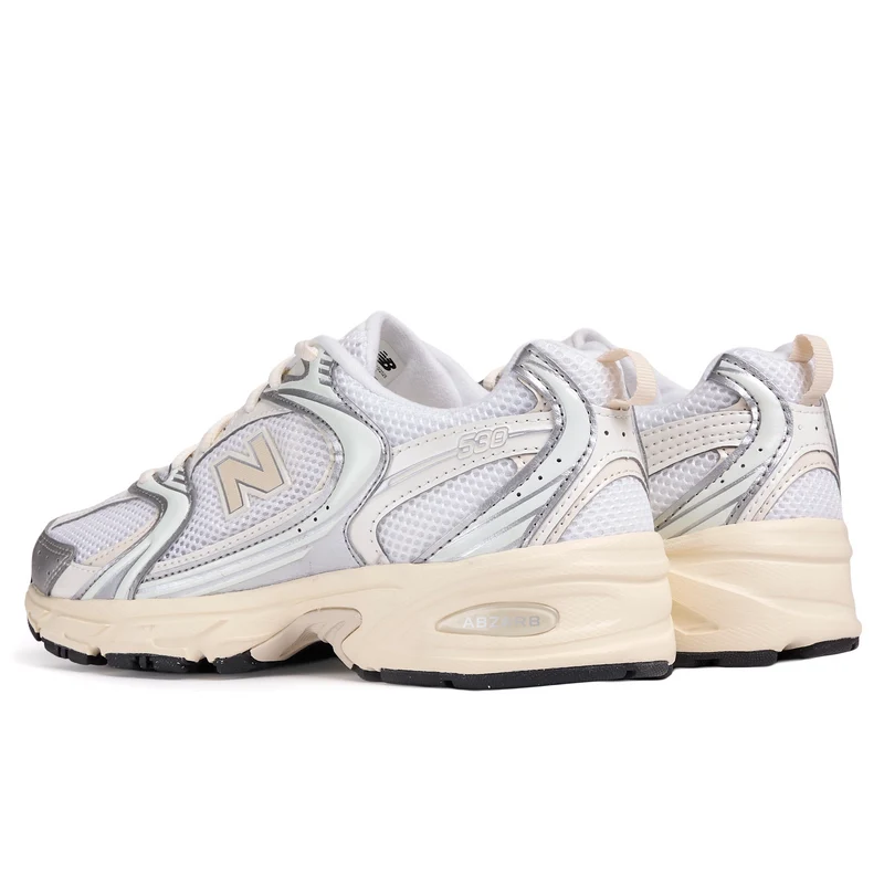 New Balance 530 - Silver/Beige
