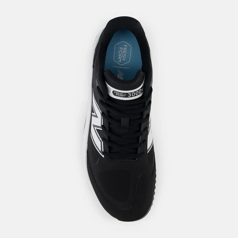 New Balance Men's Fresh Foam 3000v7 Turf-Trainer in Black