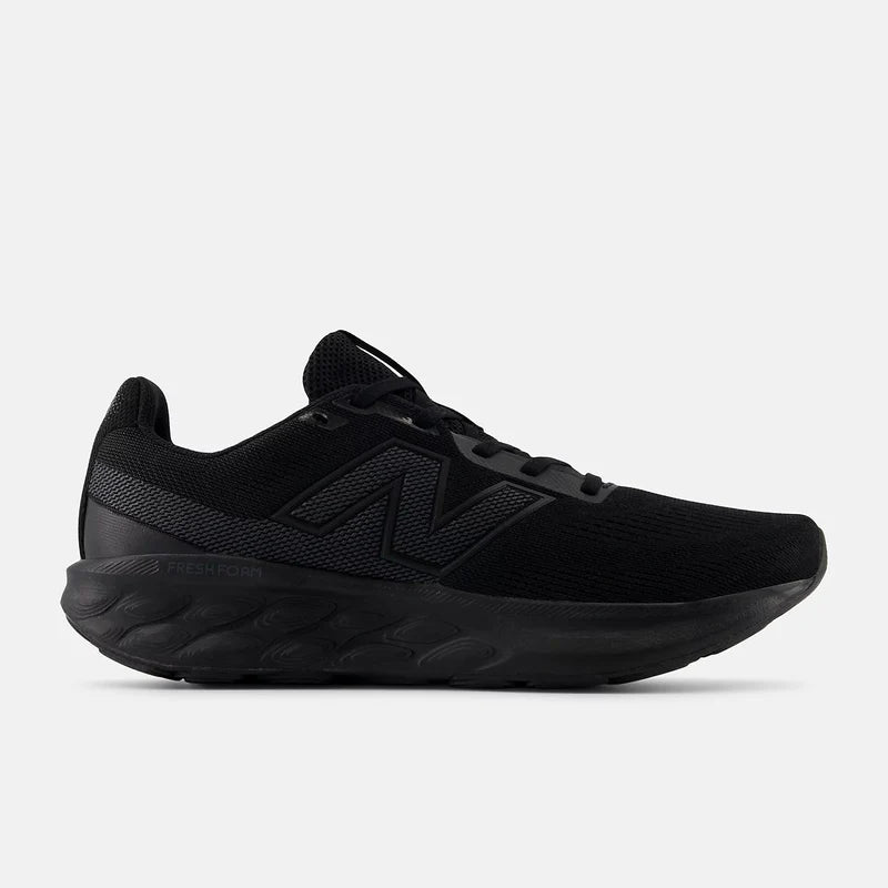 New Balance Men's Fresh Foam 520 v9 in Black