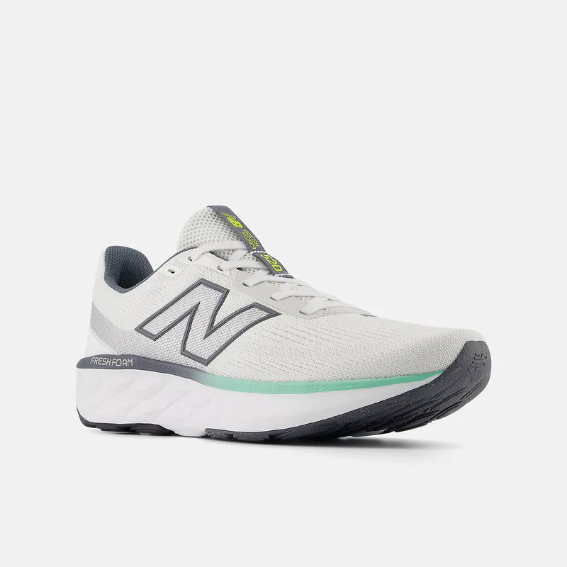 New Balance Men's Fresh Foam 520 v9 in Reflection