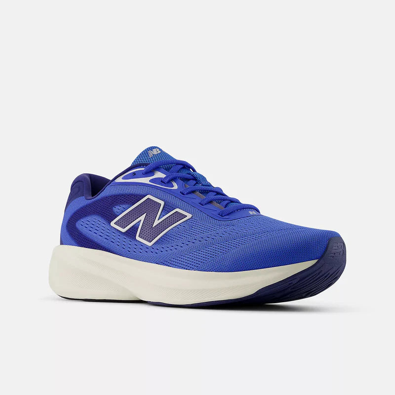 New Balance Men's Fresh Foam 680 v9 in Blue Bird