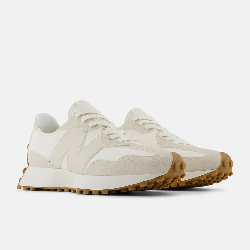 New Balance Women's 327 in Linen