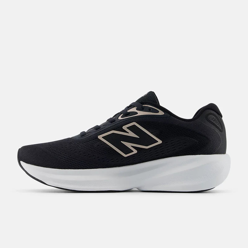New Balance Women's Fresh Foam 680 v9 in Black