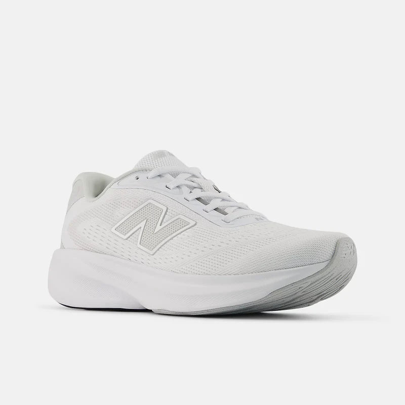New Balance Women's Fresh Foam 680 v9 in Nb 103 White
