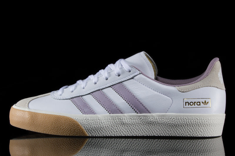 Nora Gazelle ADV
