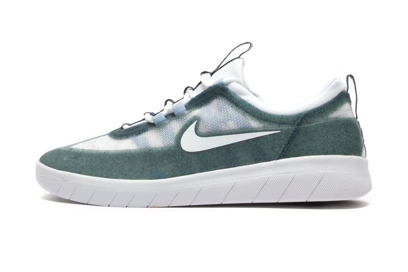 Nike SB Nyjah Free 2 Premium Ash Green / White