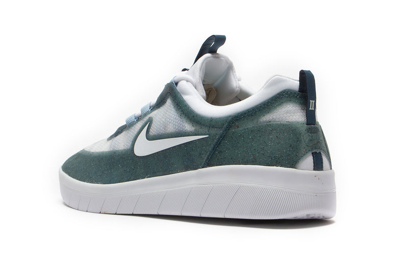 Nike SB Nyjah Free 2 Premium Ash Green / White