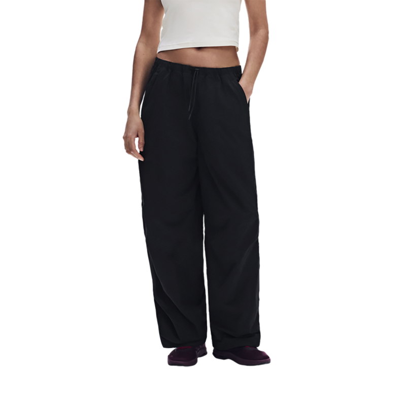 ON Parachute Pants