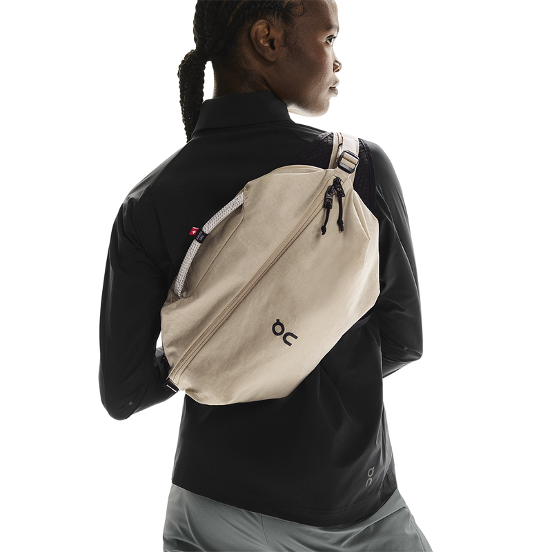 ON Sling Pack 9L