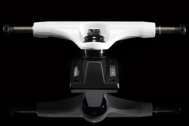 Onyx Matte White Truck (Set of 2)