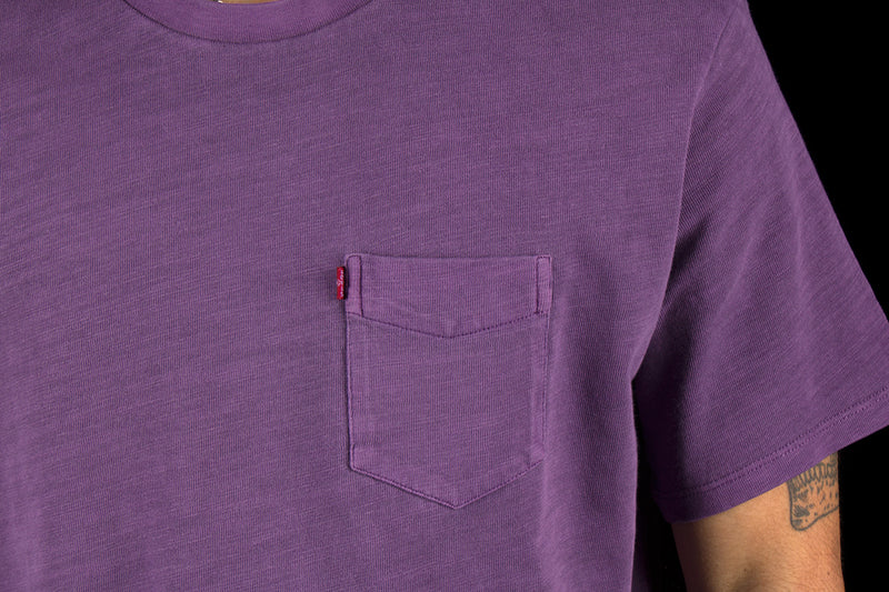 Levis Relaxed Fit Pocket T-Shirt