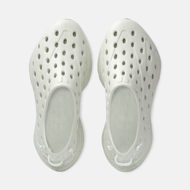 KANE Revive recovery shoe in cloud gray color, top view