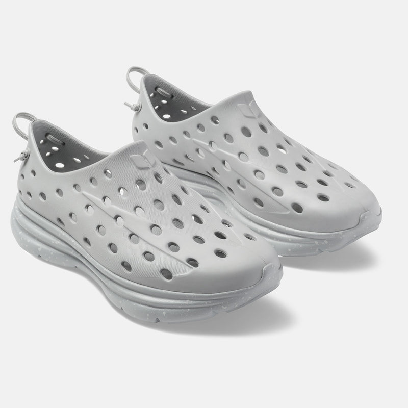 KANE Revive recovery shoe in stone color,  3/4 view
