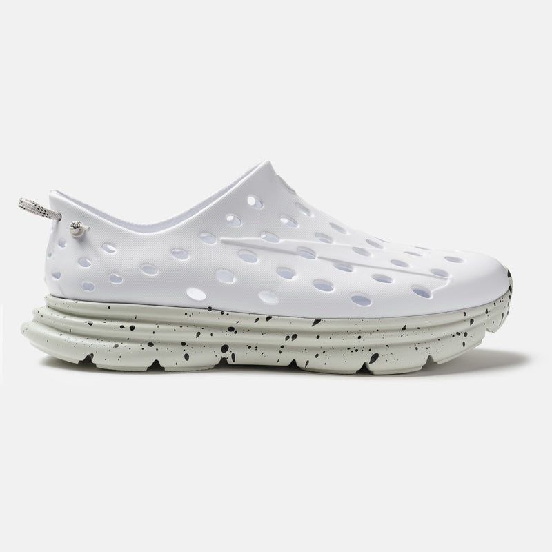 KANE Revive recovery shoe in white / gray speckle color, profile view