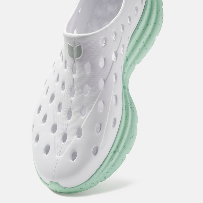 KANE Revive recovery shoe in white / spring speckle color, detail view