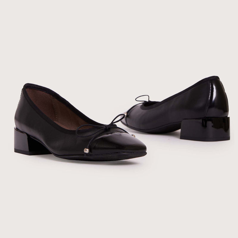 Tudor - Black/Black