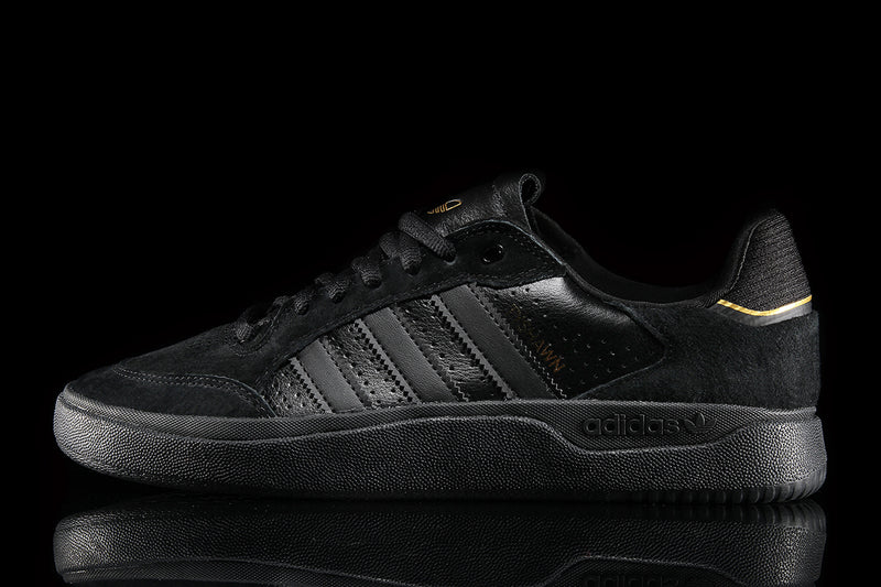 Adidas Tyshawn Low Core Black