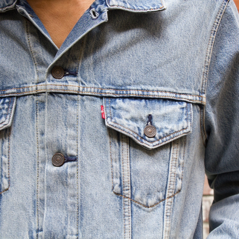Levi's Vintage Fit Trucker Jacket Super Lite Trucker