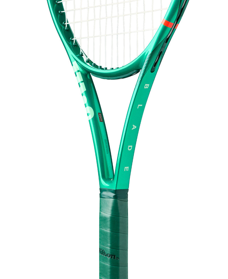 Wilson Blade 100 V10 Tennis Racquet (2026)