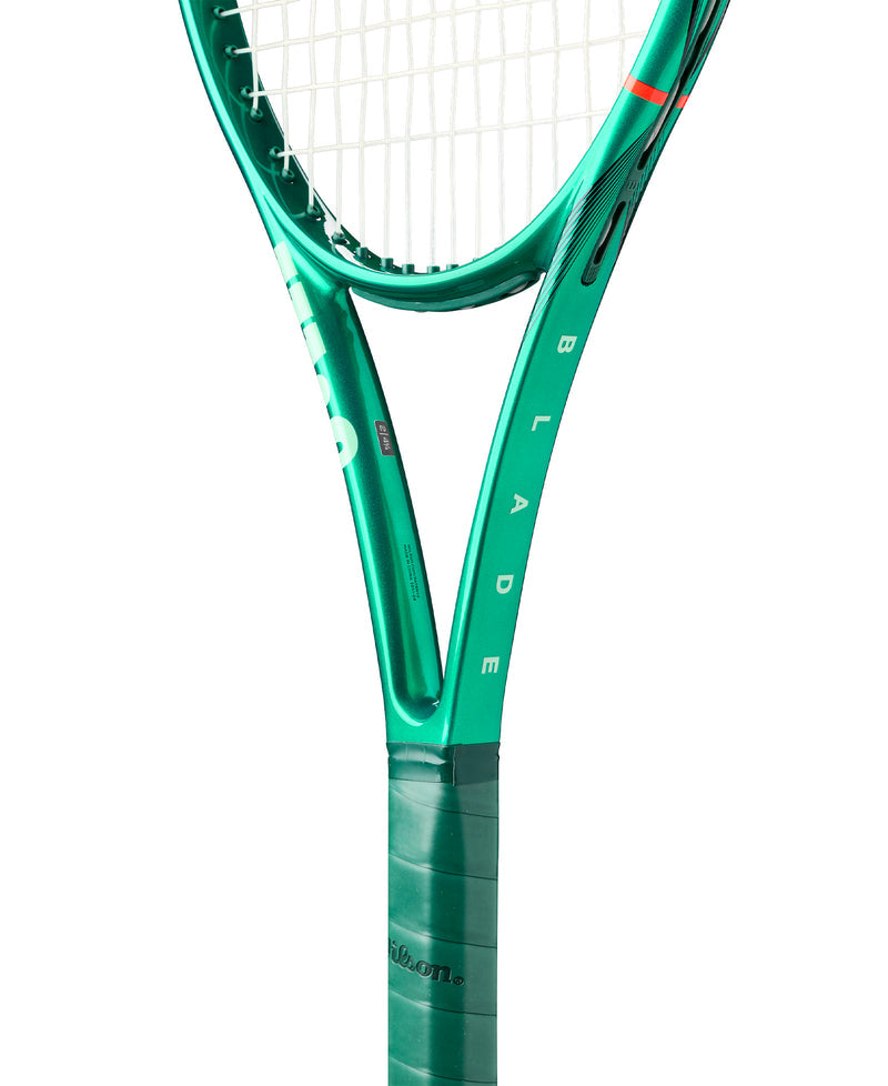 Wilson Blade 100L V10 Tennis Racquet (2026)