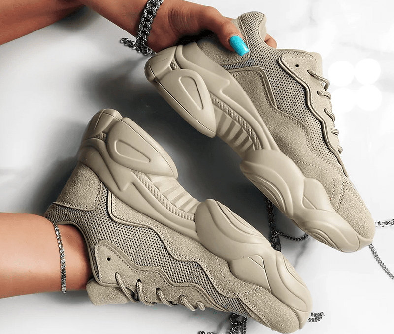 Women Fashion Comfortable Sneakers