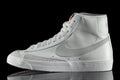 Nike Women's Blazer Mid '77