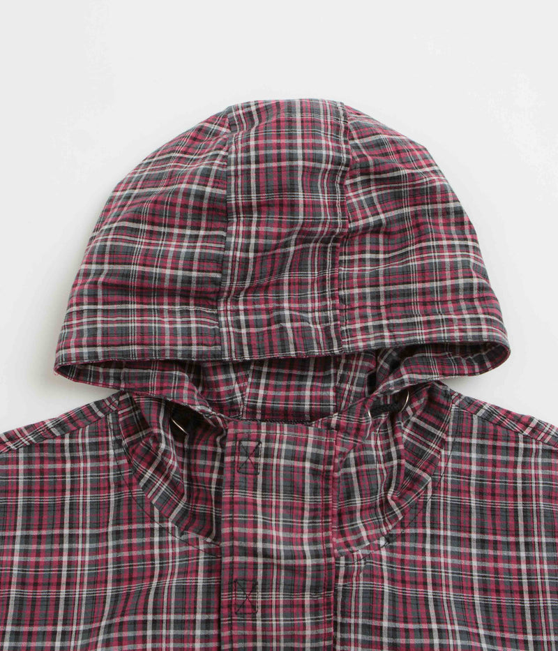 Yardsale Plaid Pullover Jacket in Black and Red