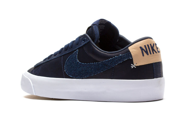 Nike SB Zoom Blazer Low Pro GT : Midnight Navy / White